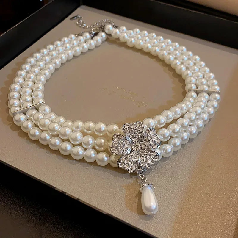 Jewelry Sets Type  is Necklace / Earrings / Bracelet  