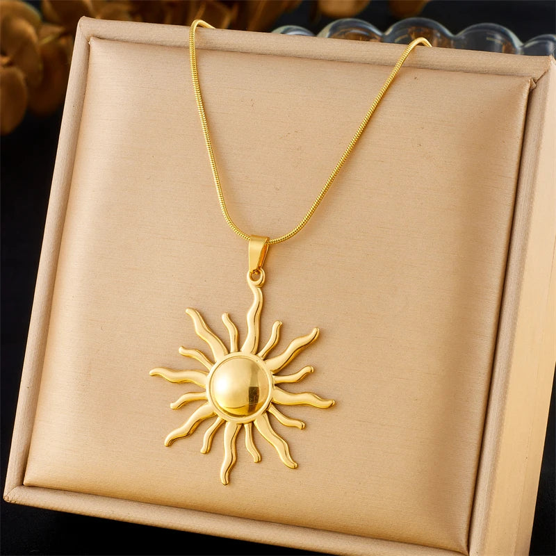 Necklace Type is Pendant Necklaces  